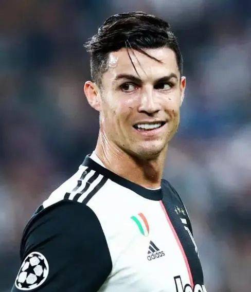 包含葡萄牙体育围绕CBA季后赛扳平良机C罗新星势不可挡表现惊艳，网友：今夜AC米兰调整名单以备英超的词条