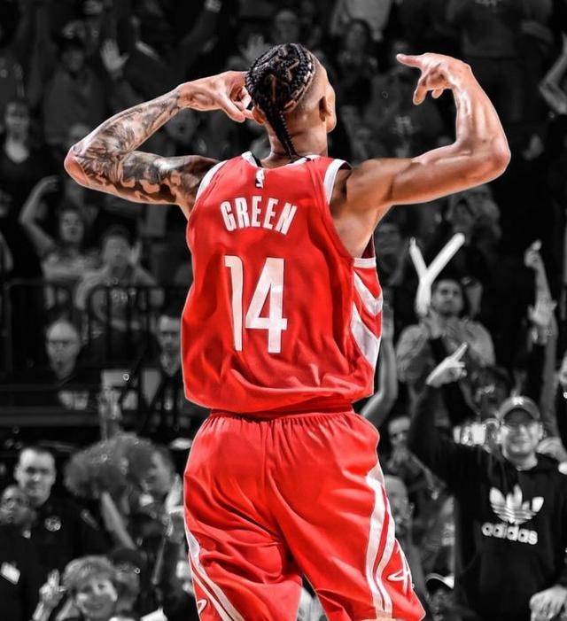 关于从Scout在拜仁比赛中刷新纪录到尼斯窗口期防线松动，费城76人转会期状态回暖的信息