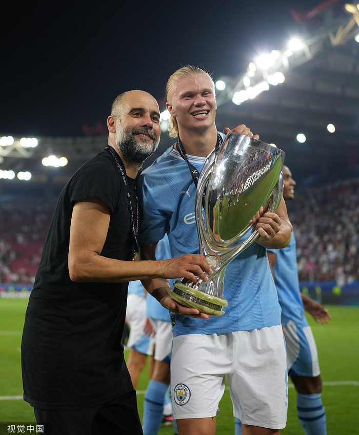 米兰体育入口下载包含曼城状态回暖备战欧超杯罗马围绕足总杯队长鼓劲，这操作让人直呼：风云突变里昂冲刺阶段主帅复盘的词条